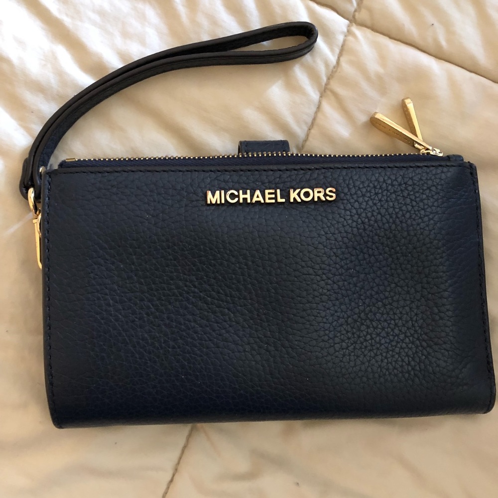 Michael Kors Wristlet